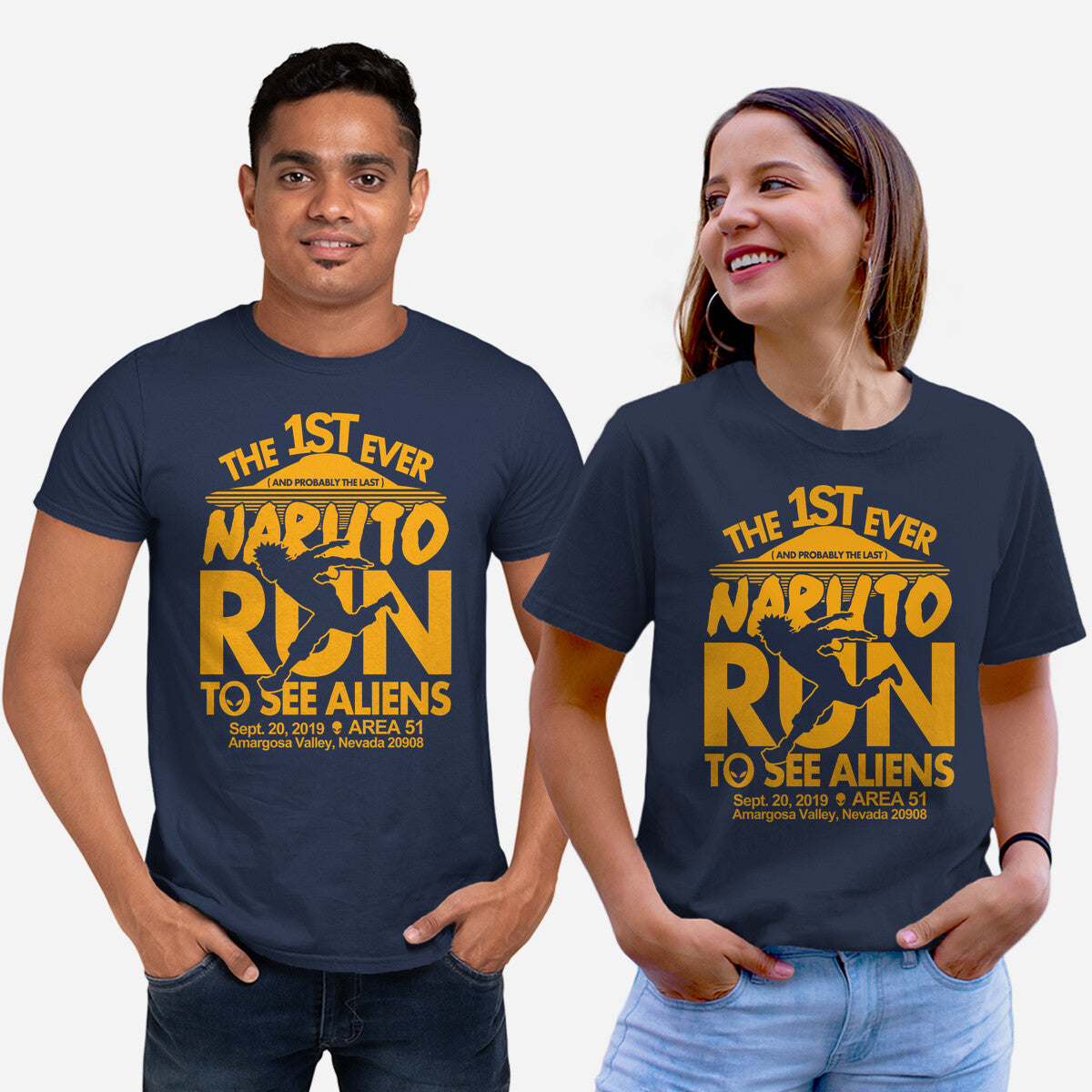 Naruto Run for Aliens - T-Shirt