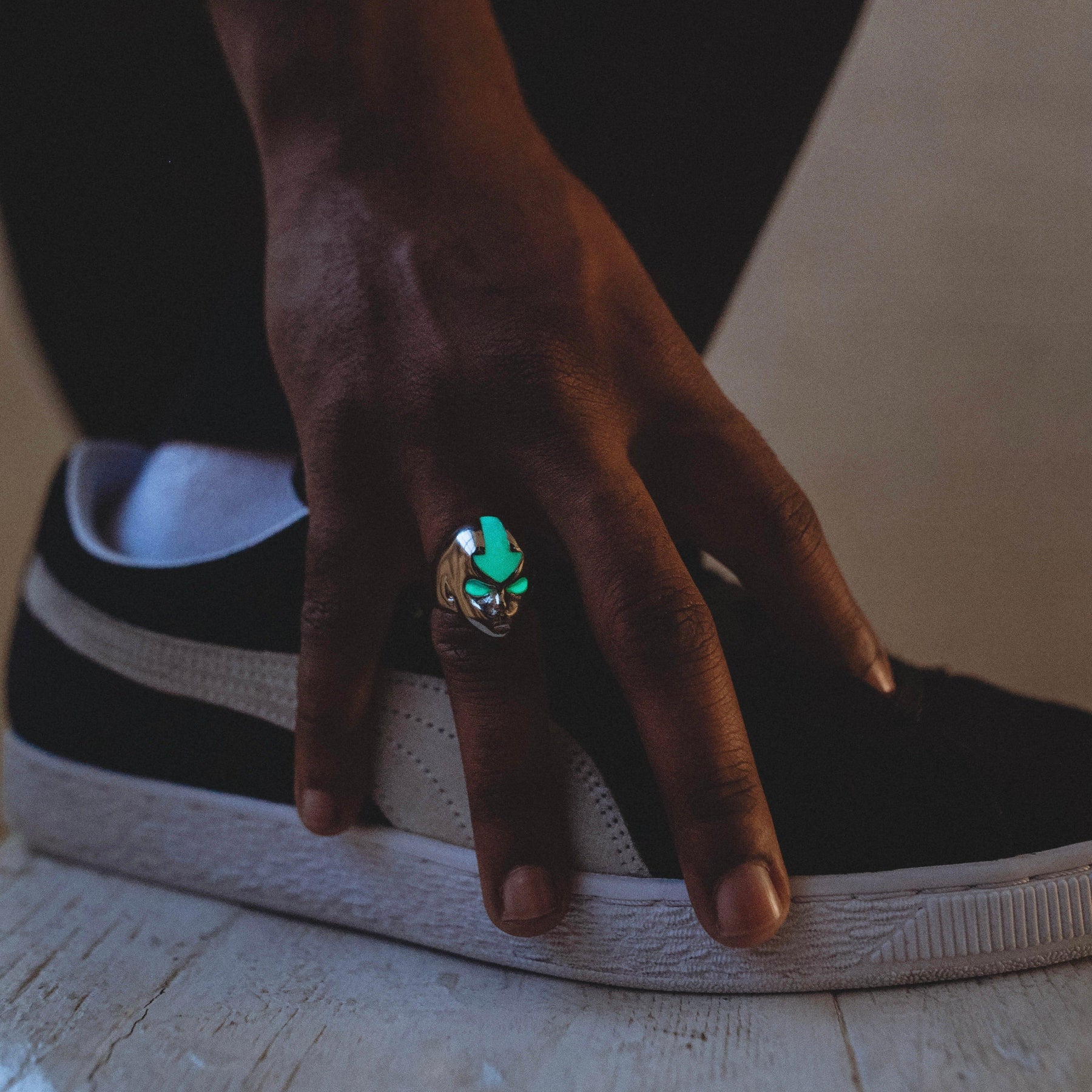 Avatar Razor Rings Avatar: The Last Airbender™ Aang Ring– Display Geek, Inc.