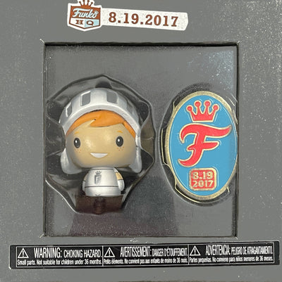 PSH: Funko HQ Grand Opening, Freddy Funko White Knight and Pin (1000 PCS)