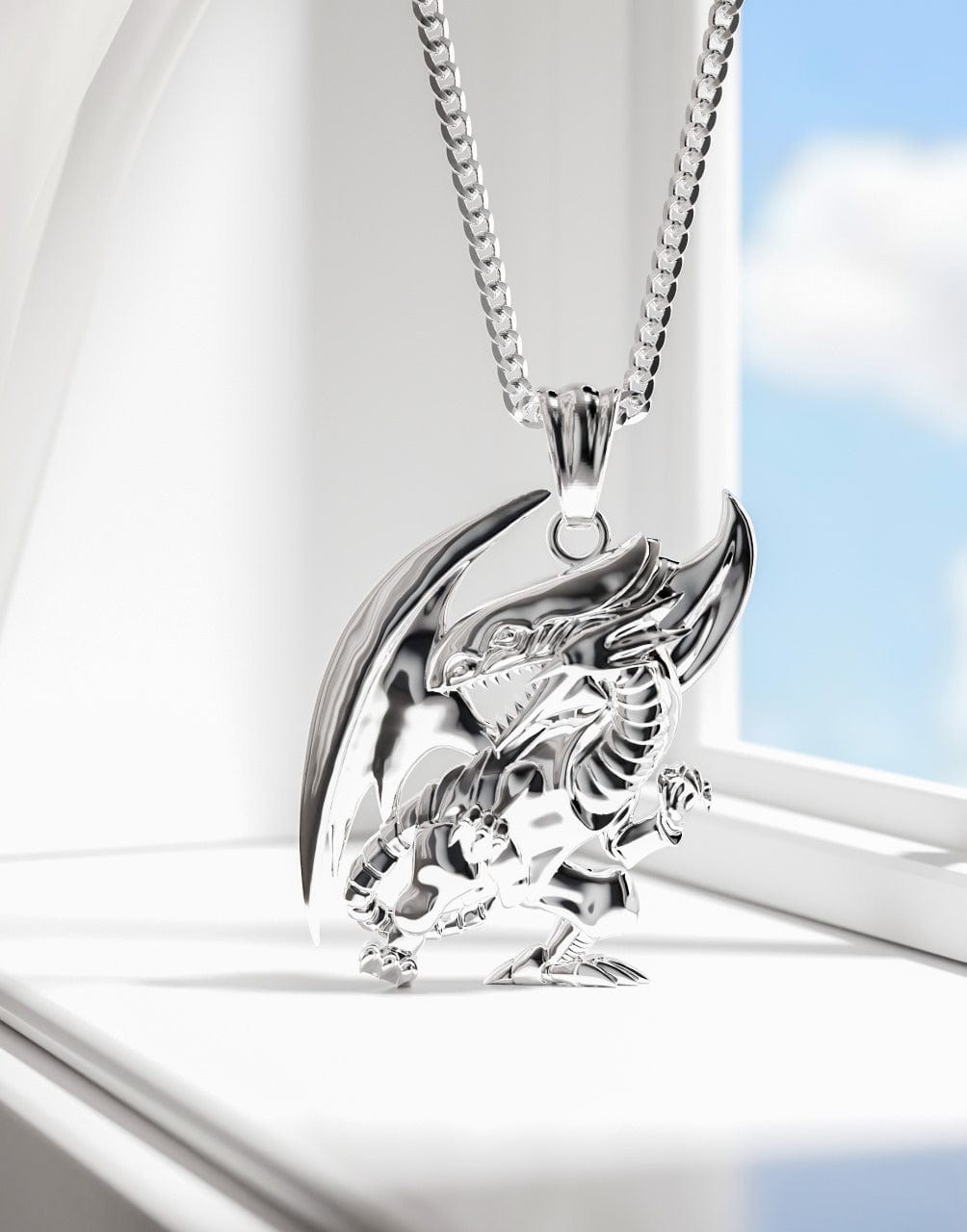 Yu-Gi-Oh!™ Blue Eyes White Dragon Necklace