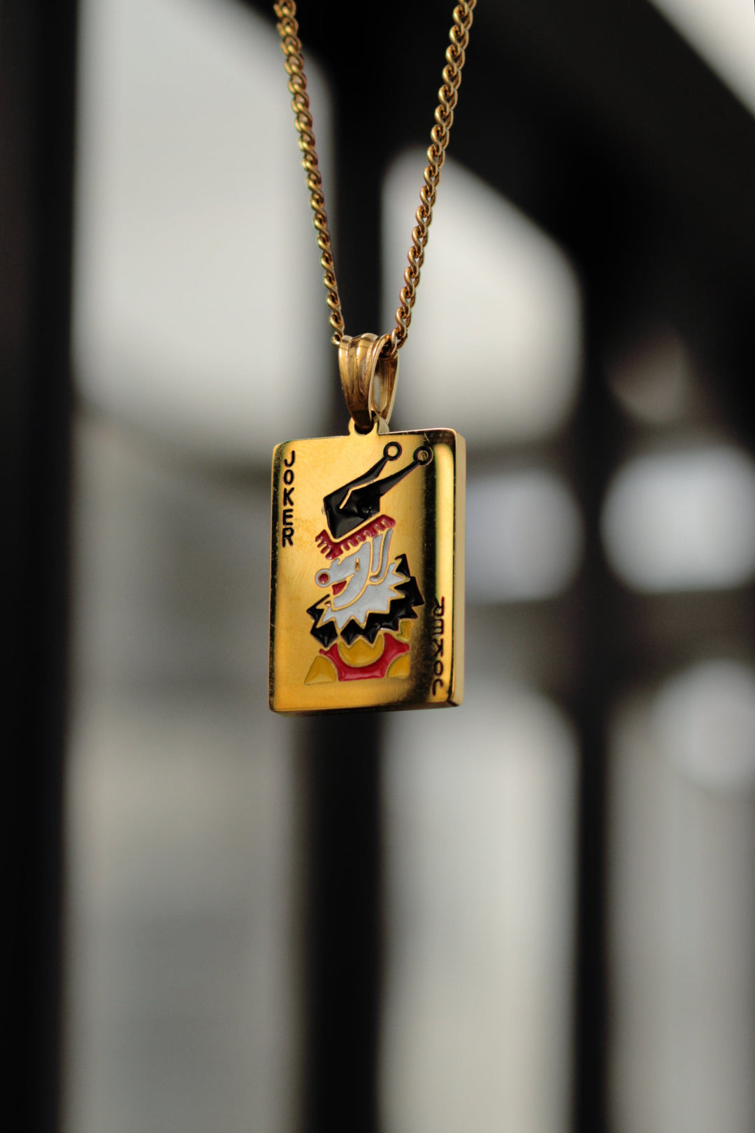 Hunter X Hunter™ Hisoka Joker Card Necklace– Display Geek,