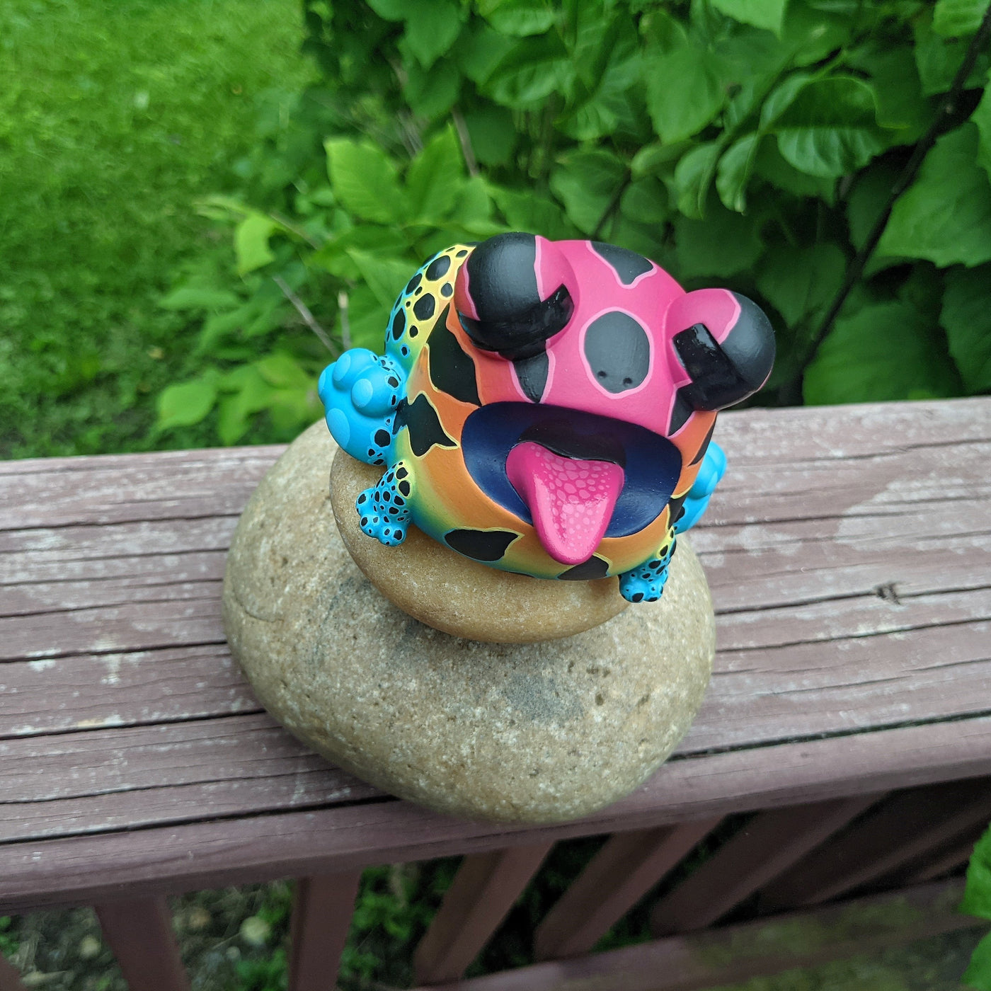 SUNS OUT BUNS OUT Custom 1 of 1 Ributt Vinyl Figure: “Rainbow Poison Dart Toad” by Kendra Thomas