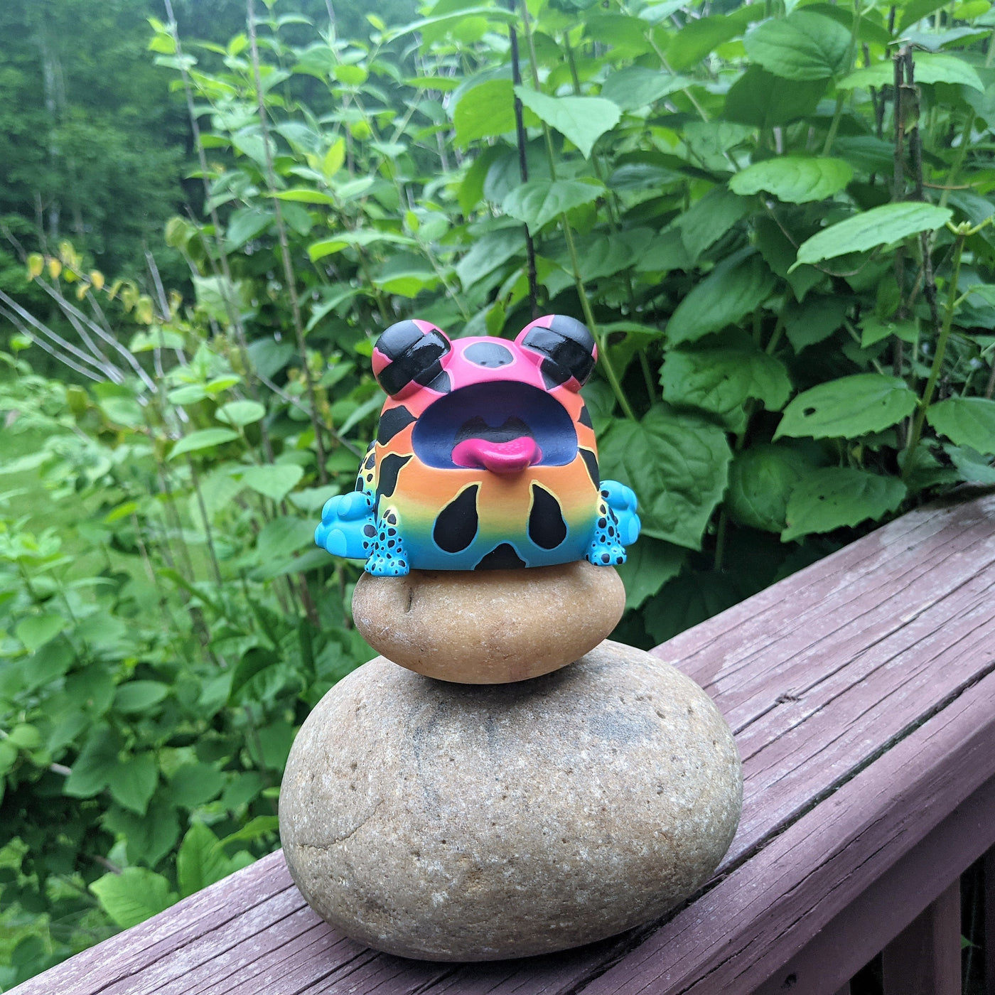 SUNS OUT BUNS OUT Custom 1 of 1 Ributt Vinyl Figure: “Rainbow Poison Dart Toad” by Kendra Thomas