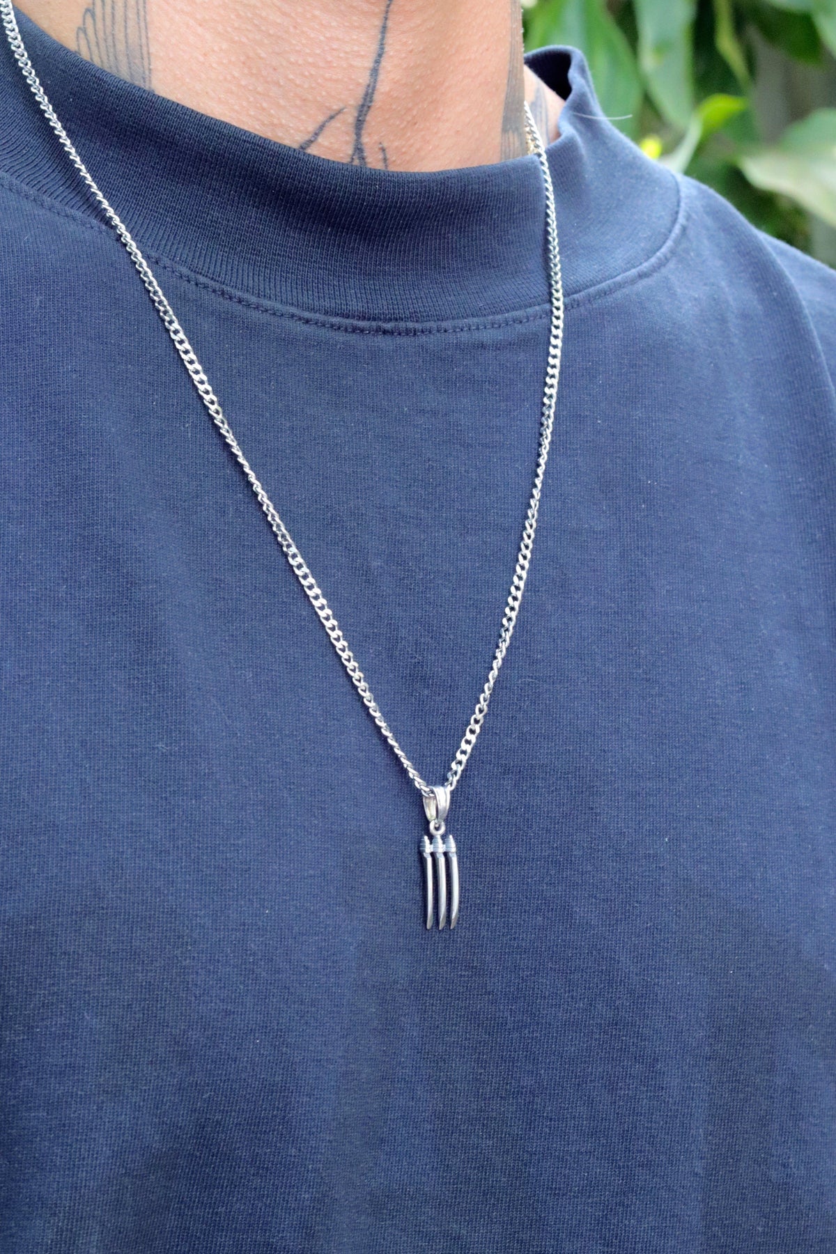 Marvel™ Wolverine Claw Necklace– Display Geek, Inc.
