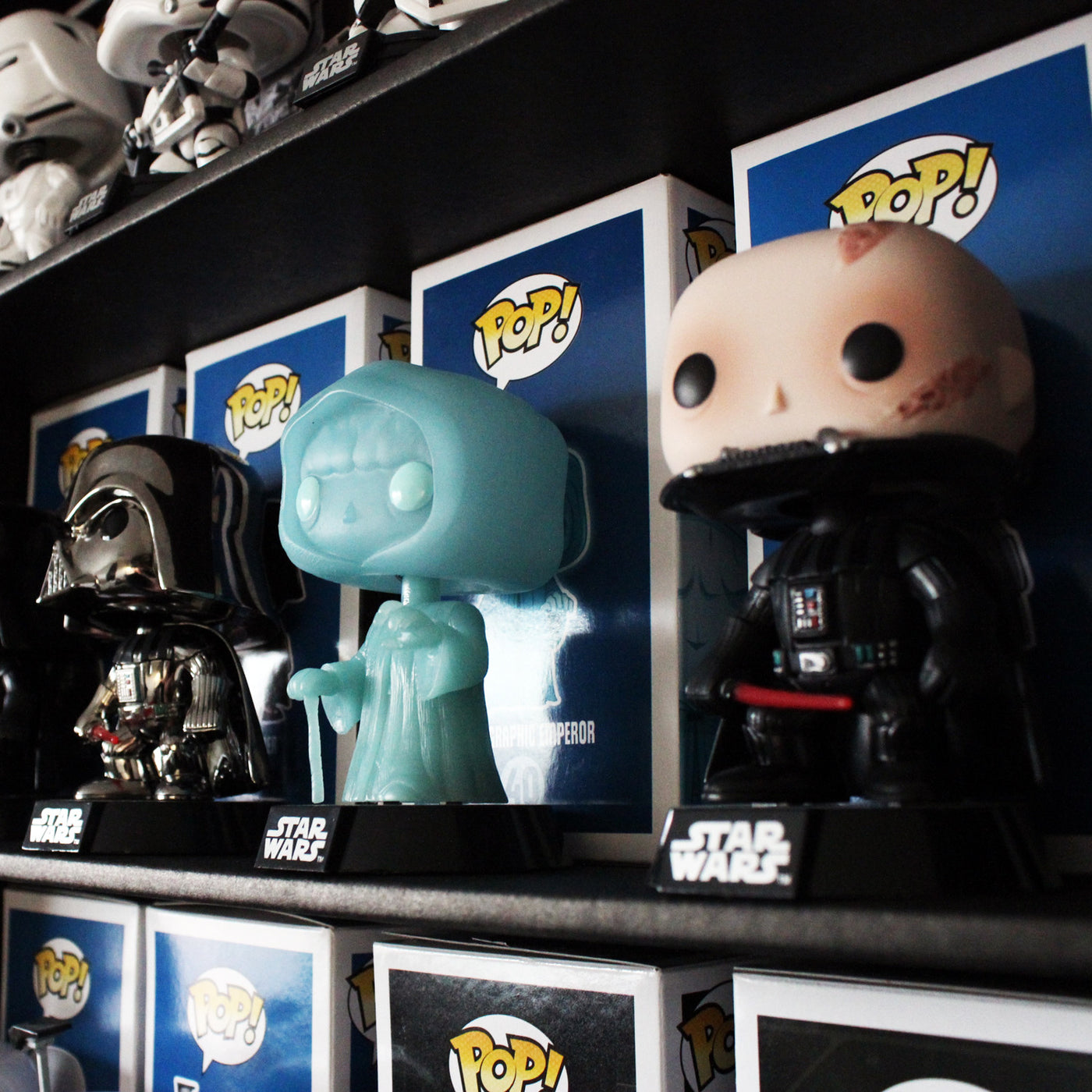 **BACK IN STOCK MAY 13TH** RETRO SPECIAL - 2 Displays & 10 Protectors for Funko Pops (LIMITED TIME ONLY!) - Display Geek